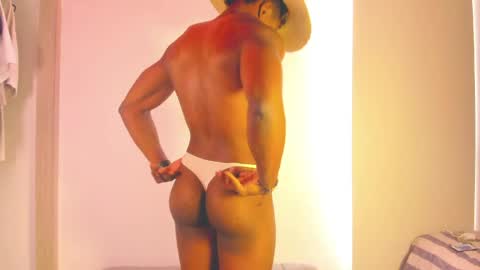 Snapshot of adonisknigh chatting on 03/24/26, 08:25 Adonis Knight online show from 03/24/26, 08:25