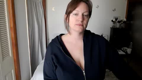 adorable22 online show from 01/13/26, 02:22