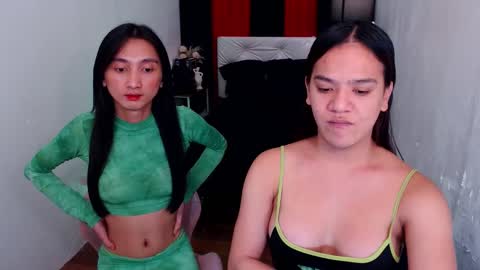 Snapshot of adorable_andrea chatting on 12/21/24, 04:25 adorable_andrea online show from 12/21/24, 04:25