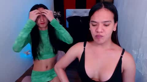 Snapshot of adorable_andrea chatting on 12/23/24, 02:56 adorable_andrea online show from 12/23/24, 02:56