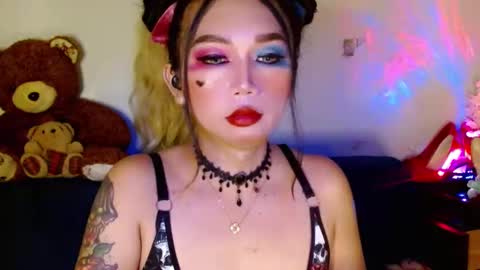 jasmine online show from 03/08/25, 10:34