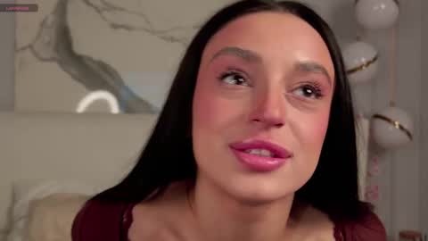 adoracortes online show from 11/30/25, 05:11