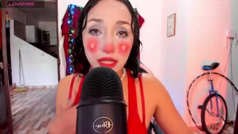 Snapshot of adrena_10 chatting on 05/17/26, 12:56 Adrena10 online show from 05/17/26, 12:56