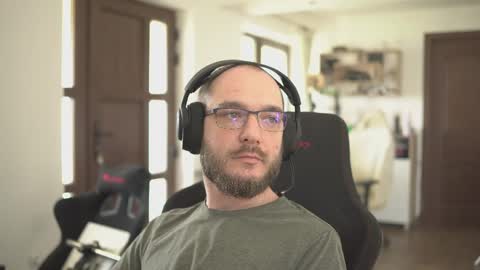 Snapshot of adrenal36 chatting on 04/04/26, 09:07 W36 online show from 04/04/26, 09:07