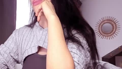 Victoria online show from 12/11/24, 01:28