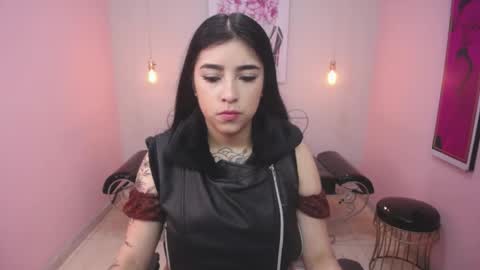 Adri  online show from 04/29/26, 10:52