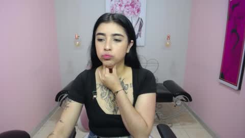 Adri  online show from 05/11/26, 12:44