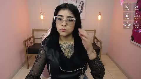 Adri  online show from 05/28/26, 11:40