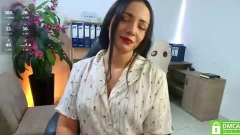 Snapshot of adri_miller chatting on 07/17/26, 02:45 adri miller online show from 07/17/26, 02:45