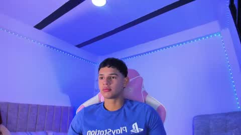 ADRIAN online show from 04/12/26, 06:57