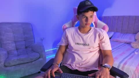 ADRIAN online show from 04/15/26, 06:59