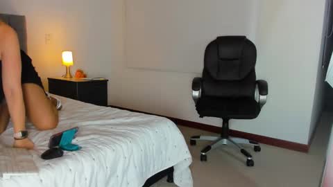 Adriana online show from 02/20/25, 11:21