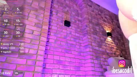 Snapshot of adriana_allen chatting on 01/28/25, 12:57 Adri online show from 01/28/25, 12:57