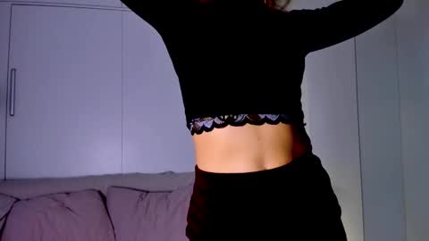 Adriana online show from 10/18/25, 07:20