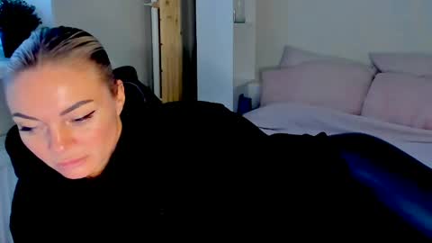 Snapshot of adriana_coy_ chatting on 05/31/26, 11:06 Adriana online show from 05/31/26, 11:06
