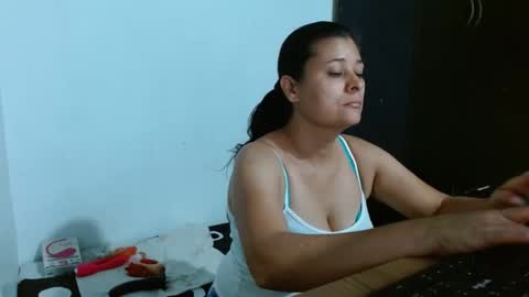 Adriana milf online show from 01/30/25, 05:30
