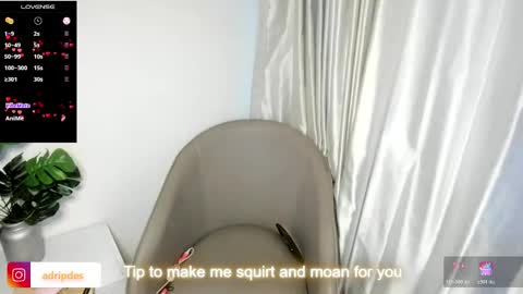 Snapshot of adrianapdes chatting on 05/08/26, 11:10 Adriana Paredes online show from 05/08/26, 11:10