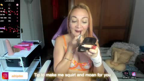 Snapshot of adrianapdes chatting on 05/29/26, 11:52 Adriana Paredes online show from 05/29/26, 11:52