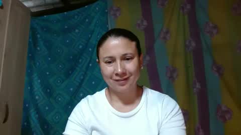 Adriana Tellez online show from 01/06/25, 03:08