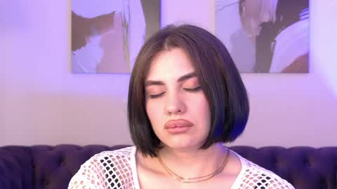 Snapshot of adrianatores chatting on 05/19/26, 01:56 AdrianaTores online show from 05/19/26, 01:56