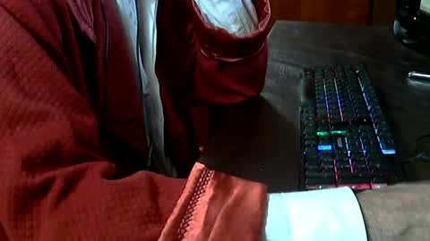 Snapshot of adrianlatino chatting on 06/27/26, 11:54 Adrian online show from 06/27/26, 11:54