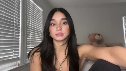 Adrianna  online show from 01/25/25, 09:14