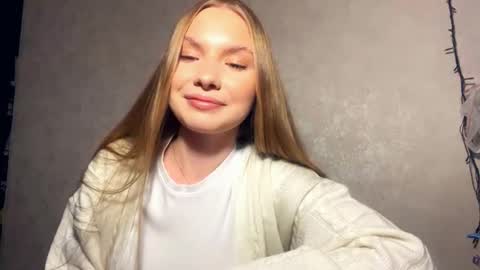 Caroline online show from 03/16/26, 03:49