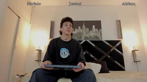 Adrian online show from 10/22/25, 05:08