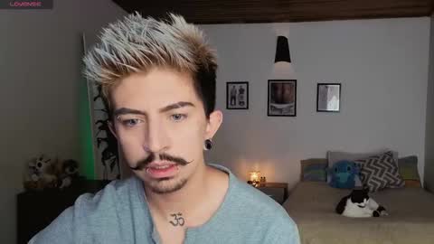      online show from 11/12/25, 03:56