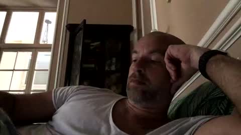 adrienfromparis online show from 12/05/25, 09:18