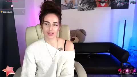 Adriana online show from 02/18/25, 03:43