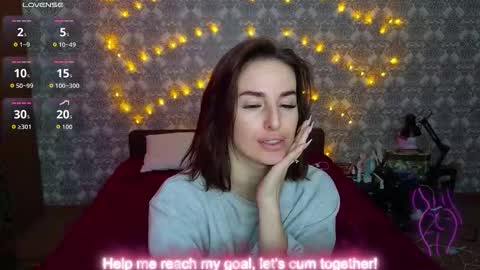 Adriana online show from 12/18/25, 07:36