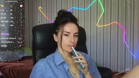 Snapshot of adrihanna chatting on 07/16/26, 09:15 Adriana online show from 07/16/26, 09:15