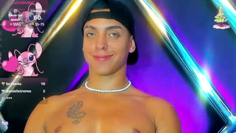 Adrian Lopez online show from 12/12/24, 02:37