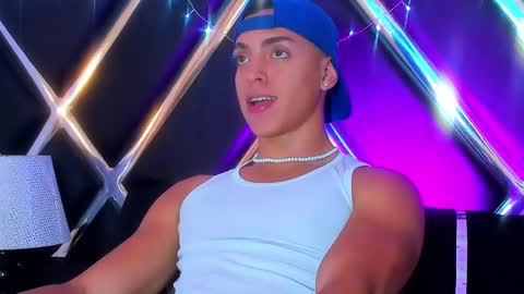 Adrian Lopez online show from 12/14/24, 06:30