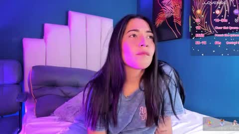 adriienne_ online show from 03/18/26, 08:45