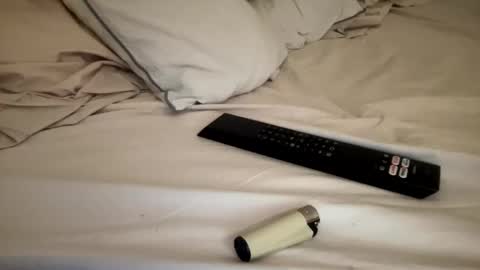 adriiiii online show from 12/13/24, 05:43