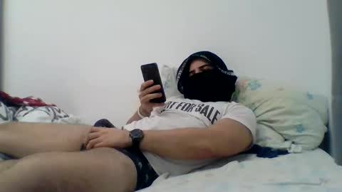 Snapshot of adrisex2002 chatting on 01/28/25, 12:15 adrisex2002 online show from 01/28/25, 12:15