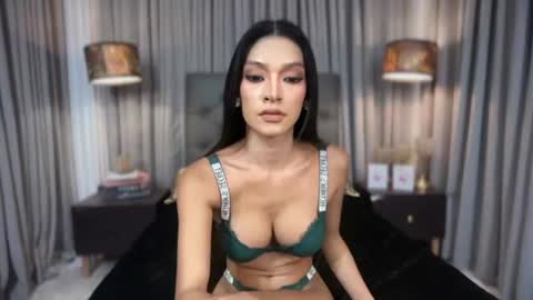Snapshot of aela_washington chatting on 06/23/26, 10:02 Aela online show from 06/23/26, 10:02