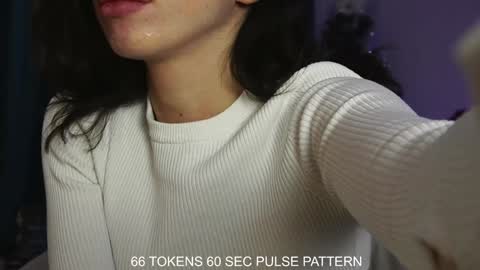 Aelia online show from 12/22/24, 06:28