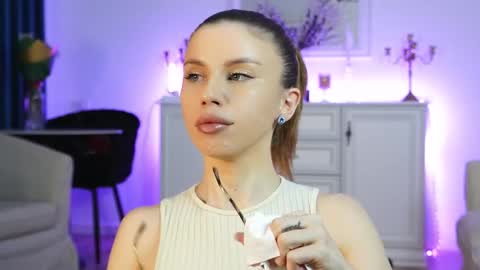 Aelia online show from 02/07/26, 06:22