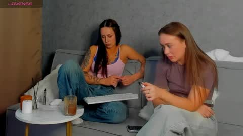 Adele online show from 04/08/26, 07:30