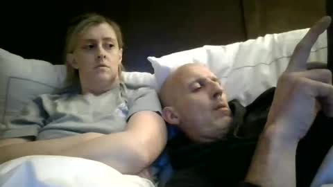 Snapshot of aellemman chatting on 02/20/26, 07:43 lookin4fun online show from 02/20/26, 07:43