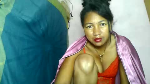 aelyaa online show from 06/10/26, 07:29