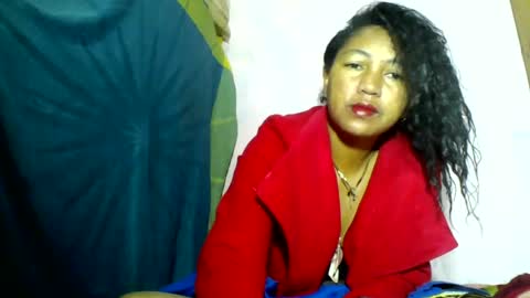 aelyaa online show from 06/18/26, 06:24