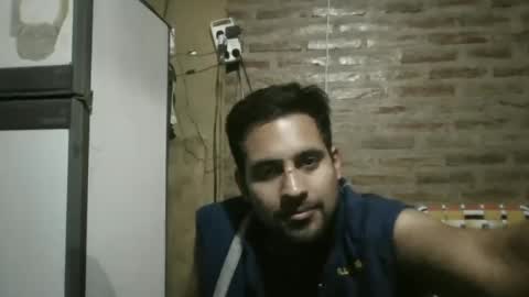 Snapshot of aerialjoa chatting on 10/27/25, 04:16 aerialjoa online show from 10/27/25, 04:16