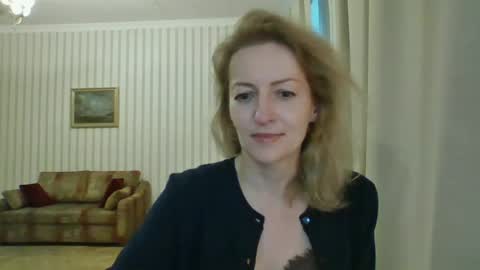 aeroliss online show from 06/11/26, 06:28