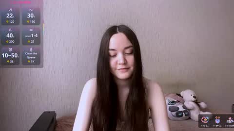 Snapshot of aetherlynn chatting on 06/19/26, 11:03 Arielle online show from 06/19/26, 11:03