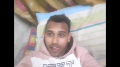 Angel online show from 01/02/25, 09:11