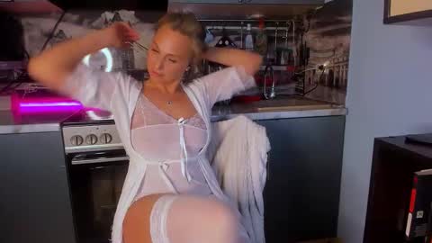 OneAfa online show from 11/24/25, 08:52